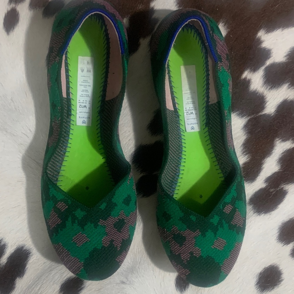 Rothy's Green and Brown Camouflage Flats